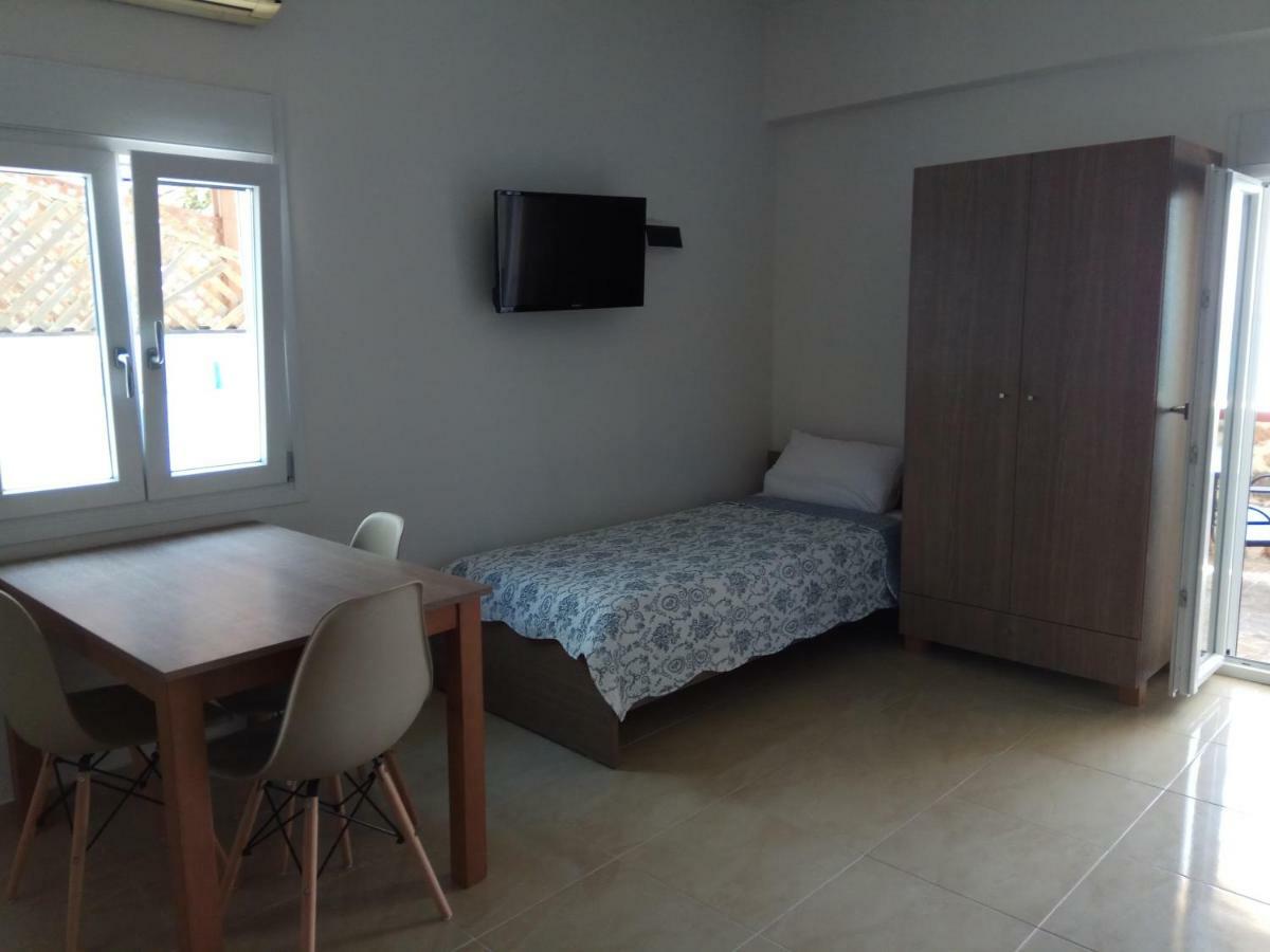Zea Waves Apartments Kastri  Exterior photo