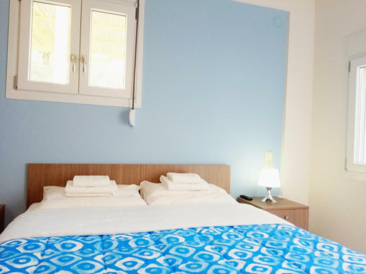 Zea Waves Apartments Kastri  Exterior photo